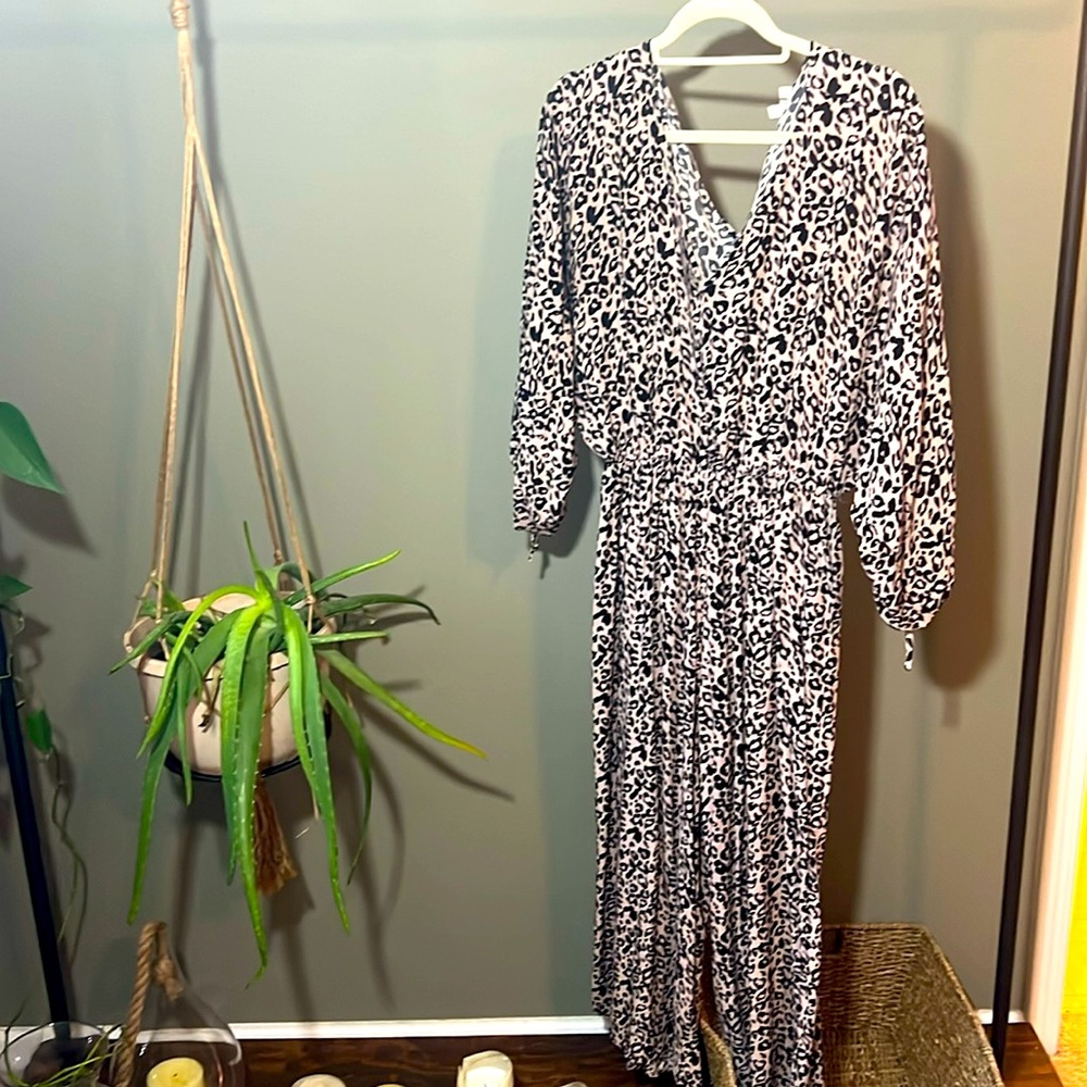 Umgee. Leopard jumpsuit